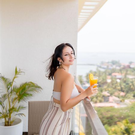 Bloom Hotel - Dona Paula Panaji Buitenkant foto