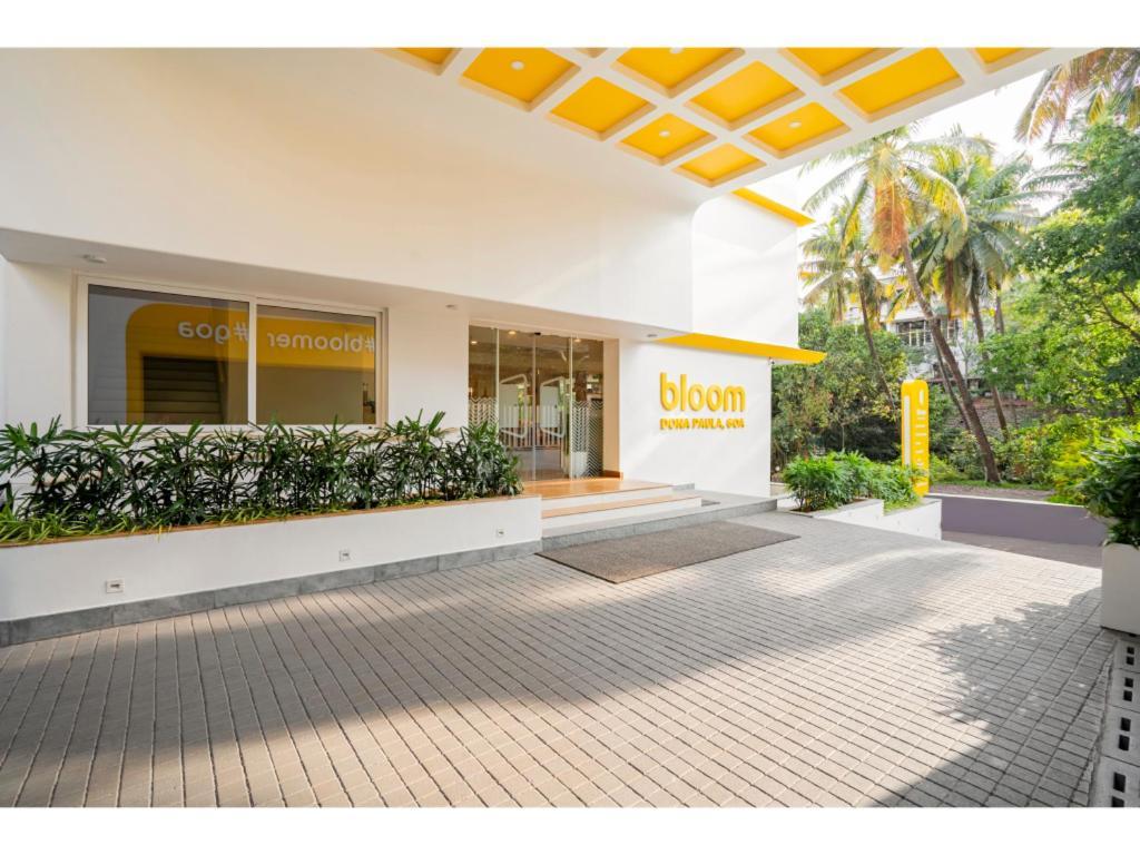 Bloom Hotel - Dona Paula Panaji Buitenkant foto